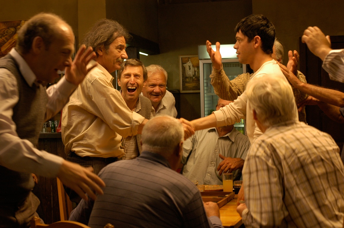 Кадры из Мир велик, а спасение поджидает за углом (2008)