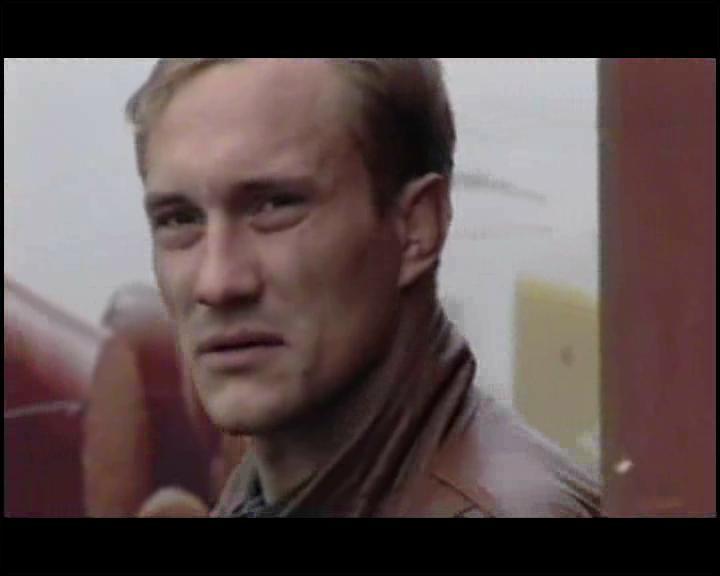 Кадры из Русский транзит (1994)
