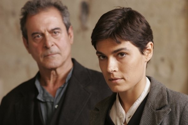 Кадры из Морская фиалка (2009)