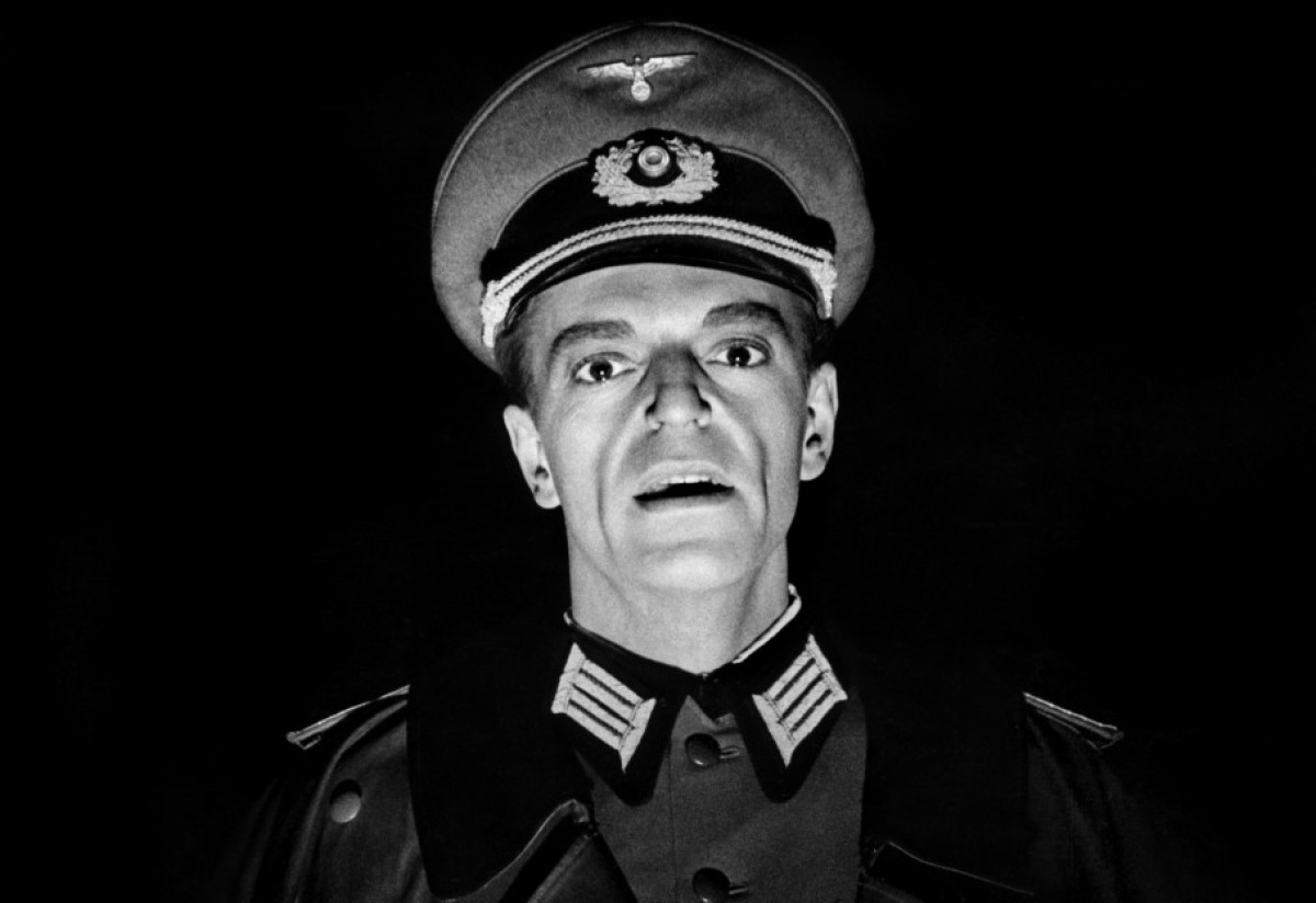 Кадры из Молчание моря (1949)