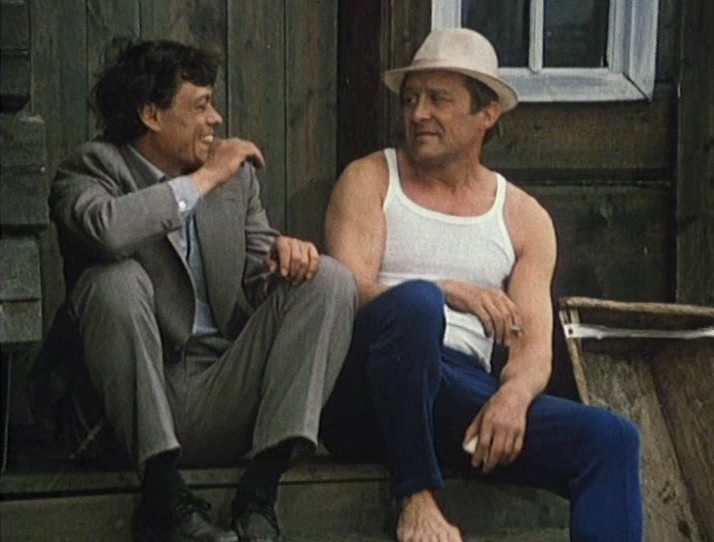 Кадры из Белые росы (1984)