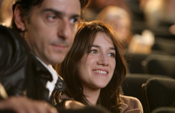Кадры из Они поженились, и у них было много детей (2004)