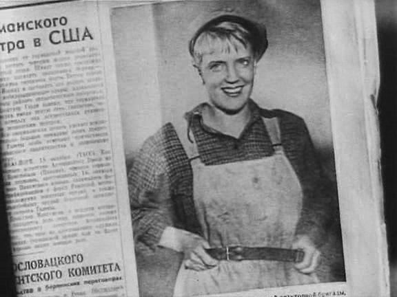 Кадры из Трактористы (1939)