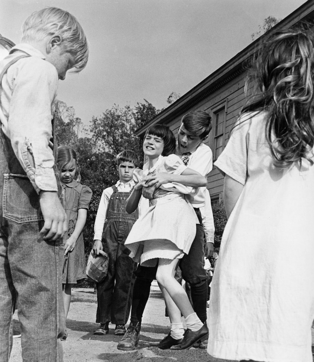 Кадры из Убить пересмешника (1962)