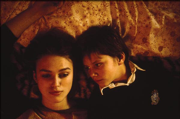 Кадры из Непорочный (2002)