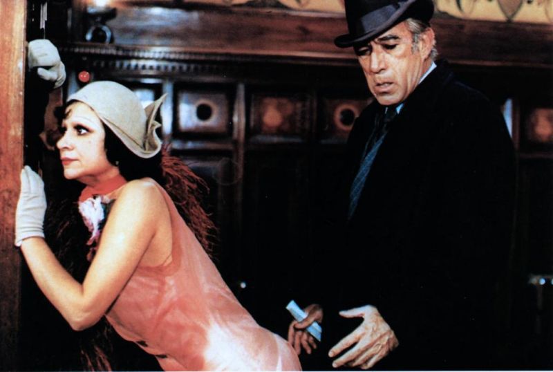 Кадры из Блеф (1976)