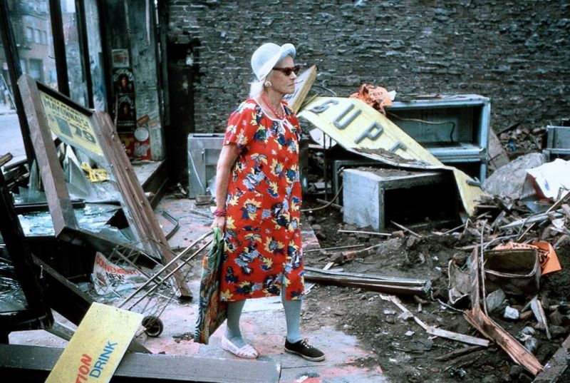 Кадры из Батарейки не прилагаются (1987)