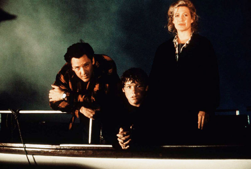 Кадры из Освободите Вилли 2: Новое приключение (1995)