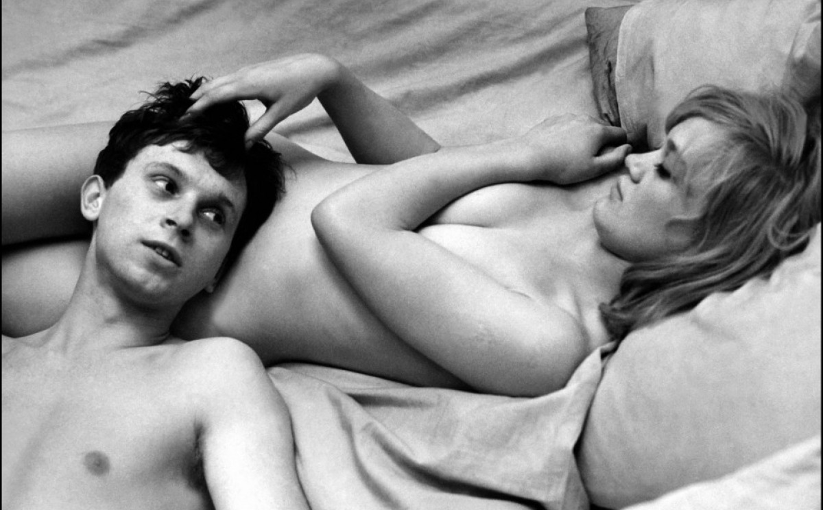 Кадры из Любовные похождения блондинки (1965)