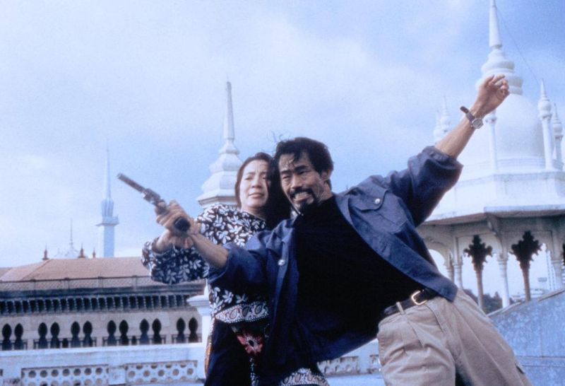 Кадры из Полицейская история 3: Суперполицейский (1992)