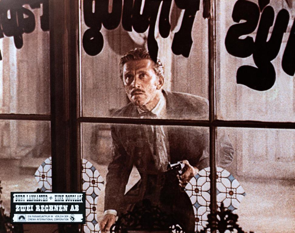 Кадры из Перестрелка в О.К. Коррал (1957)
