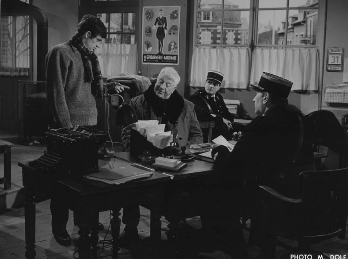 Кадры из Обезьяна зимой (1962)