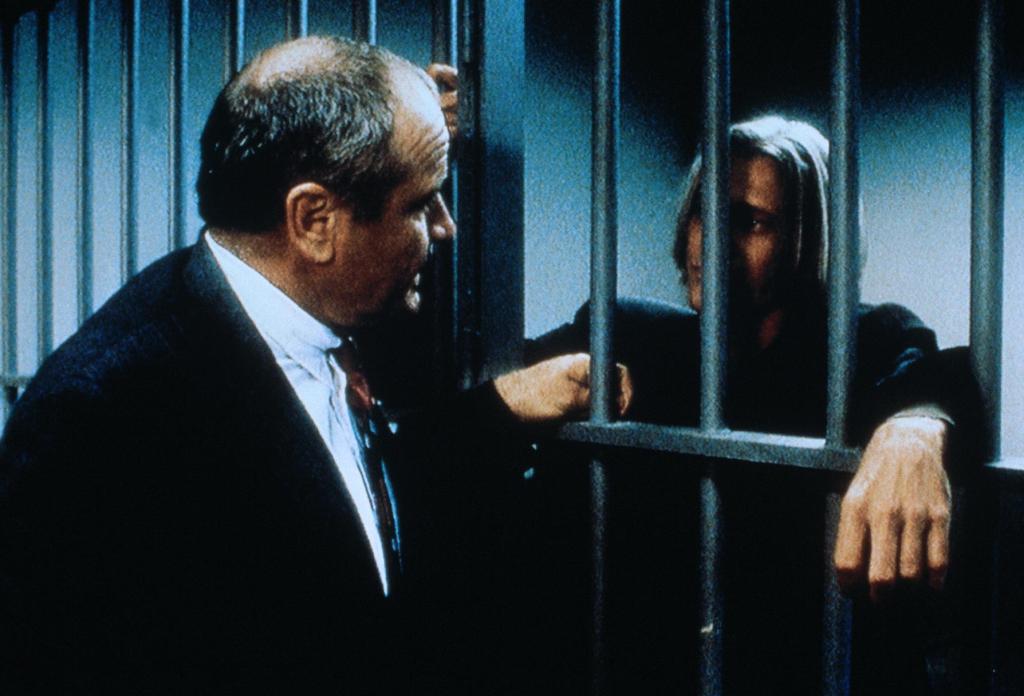Кадры из Последний оставшийся в живых (1996)