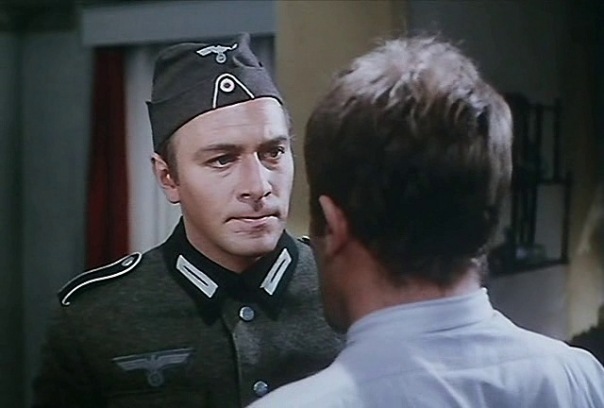 Кадры из Тройной крест (1966)