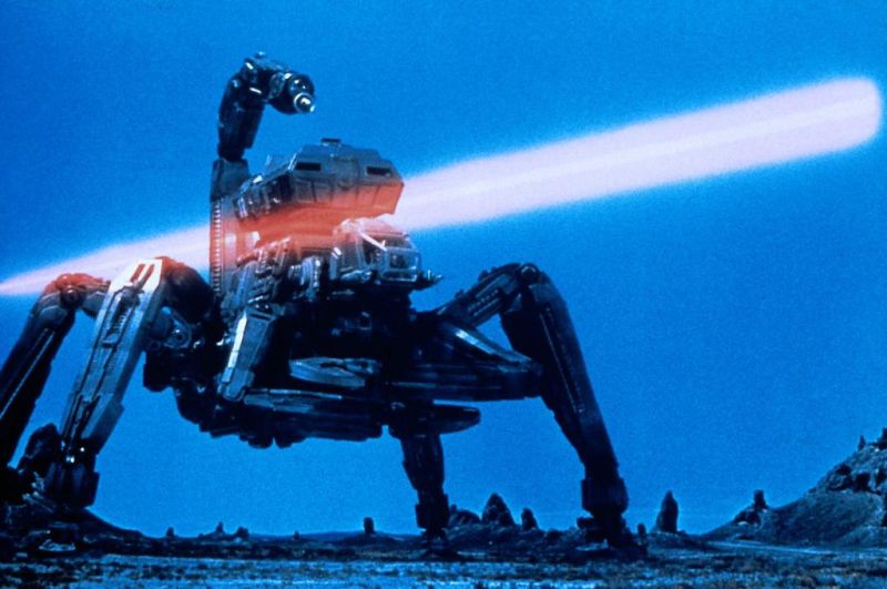Кадры из Войны роботов (1993)