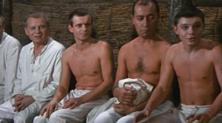 Кадры из Приказ: Огонь не открывать (1982)