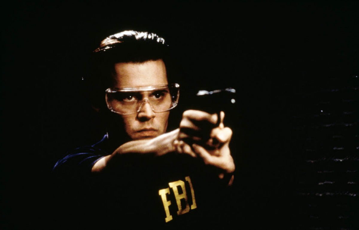 Кадры из Донни Браско (1997)