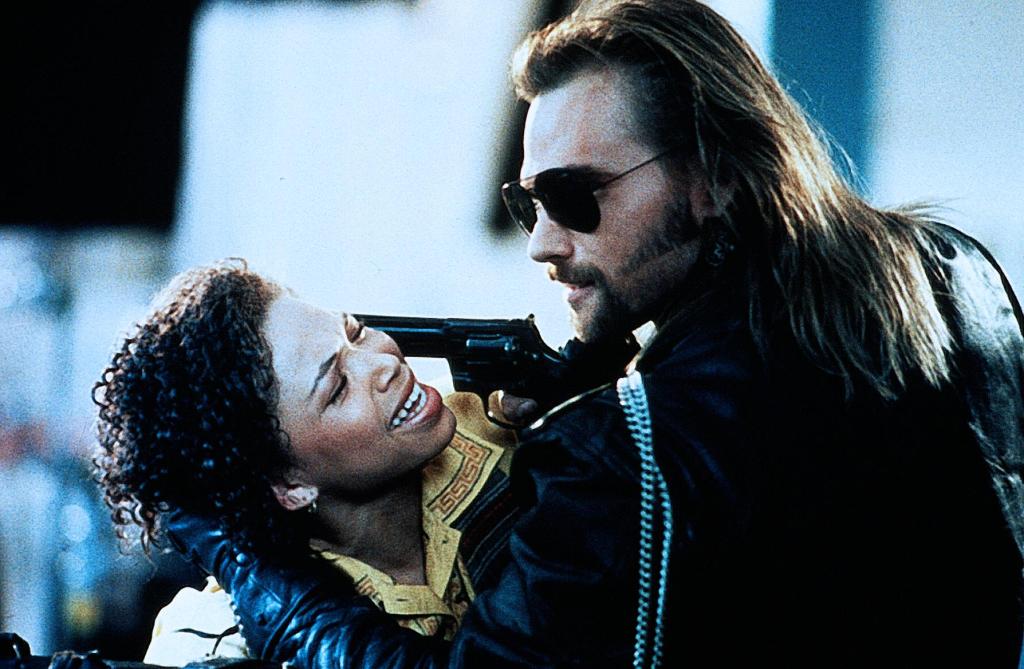 Кадры из Другие 48 часов (1990)