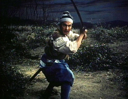 Кадры из Самурай 2: Дуэль у храма (1955)