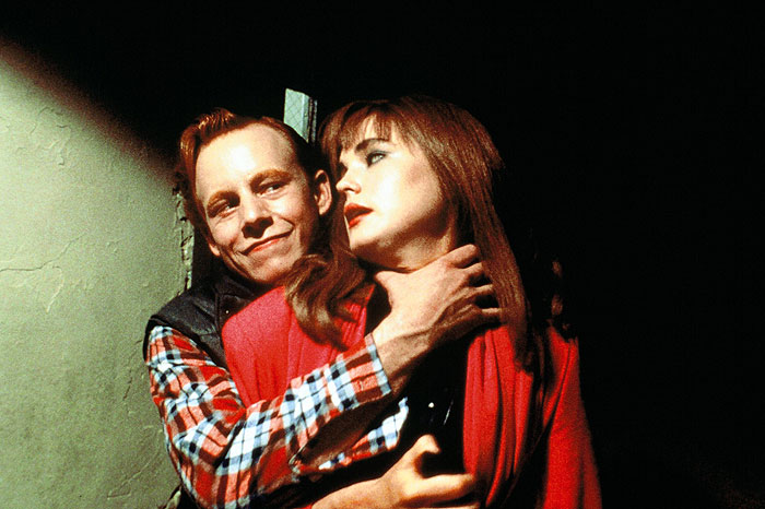 Кадры из Окно спальни (1987)