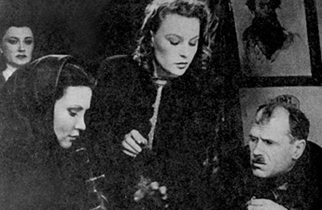 Кадры из Родные поля (1945)
