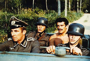 Кадры из Седьмая рота нашлась (1975)