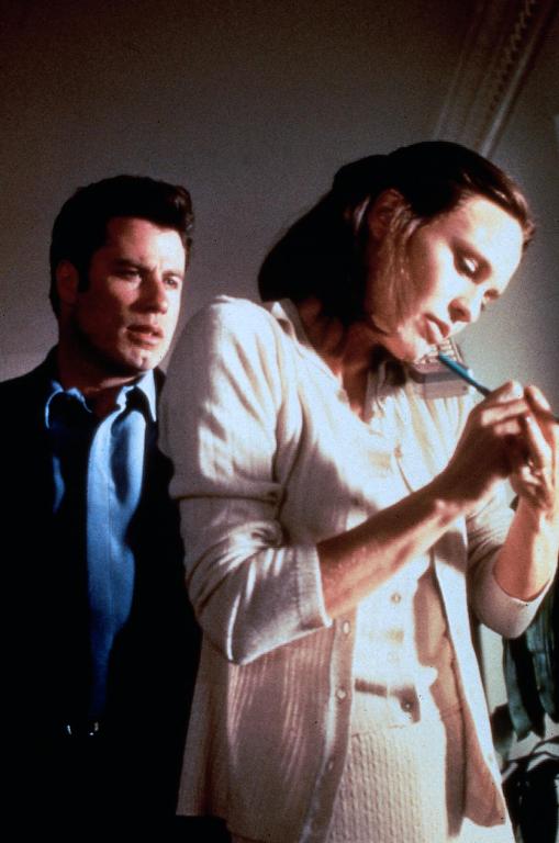 Кадры из Она прекрасна (1997)