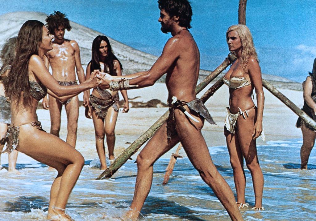 Кадры из Когда на земле царили динозавры (1970)