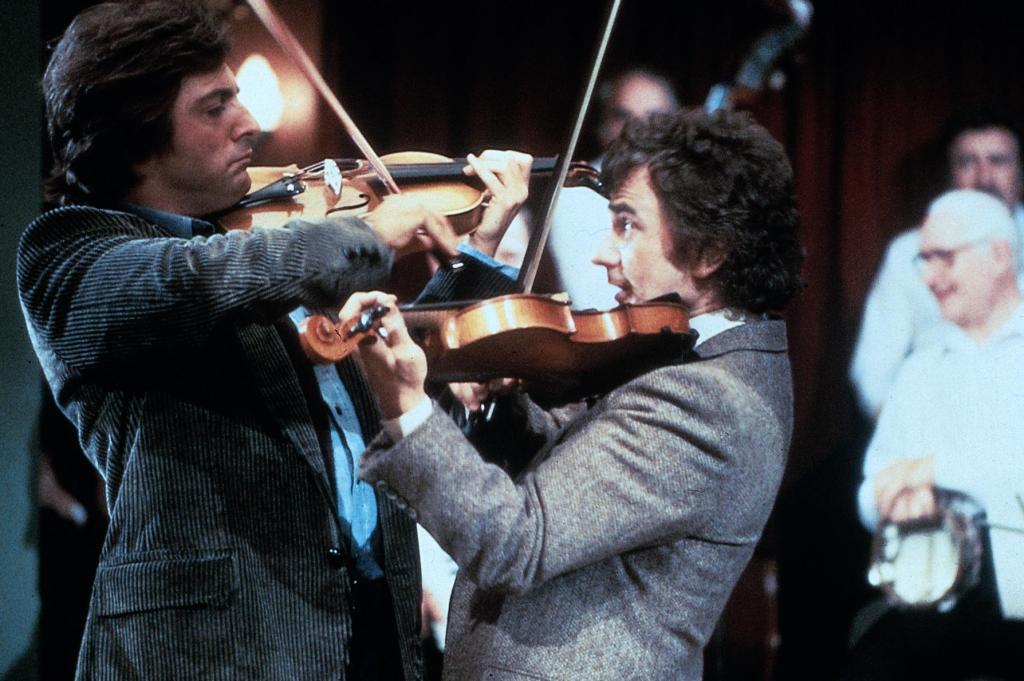 Кадры из Твоя неверная (1984)