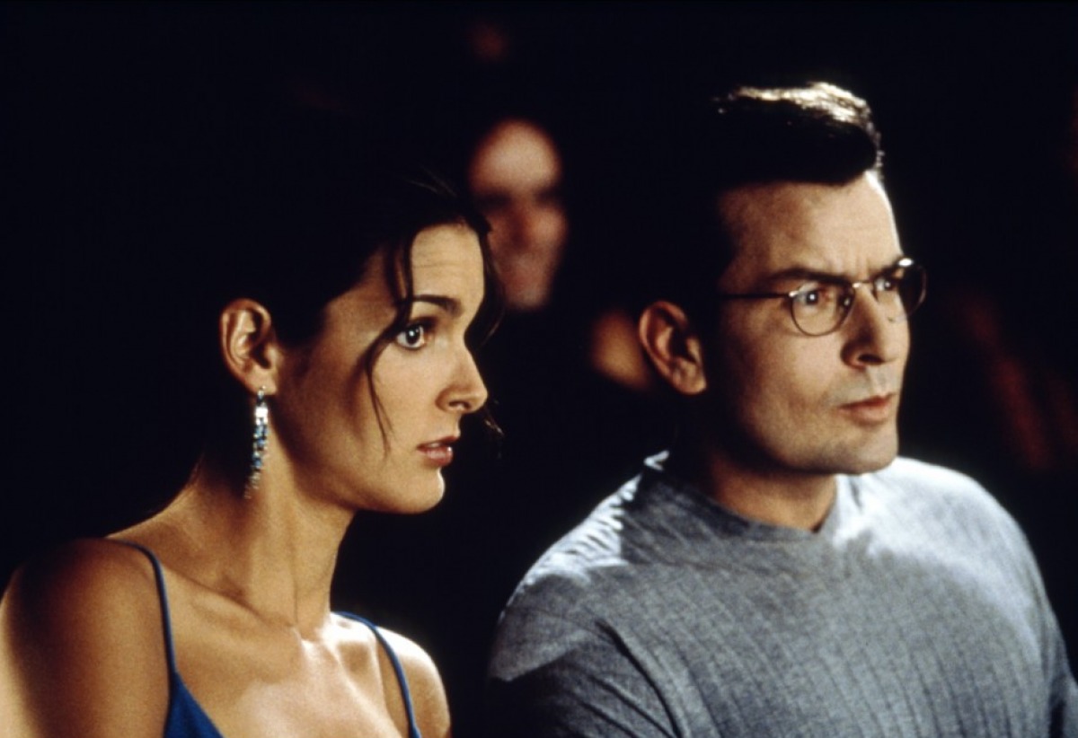 Кадры из Спросите Синди (2001)