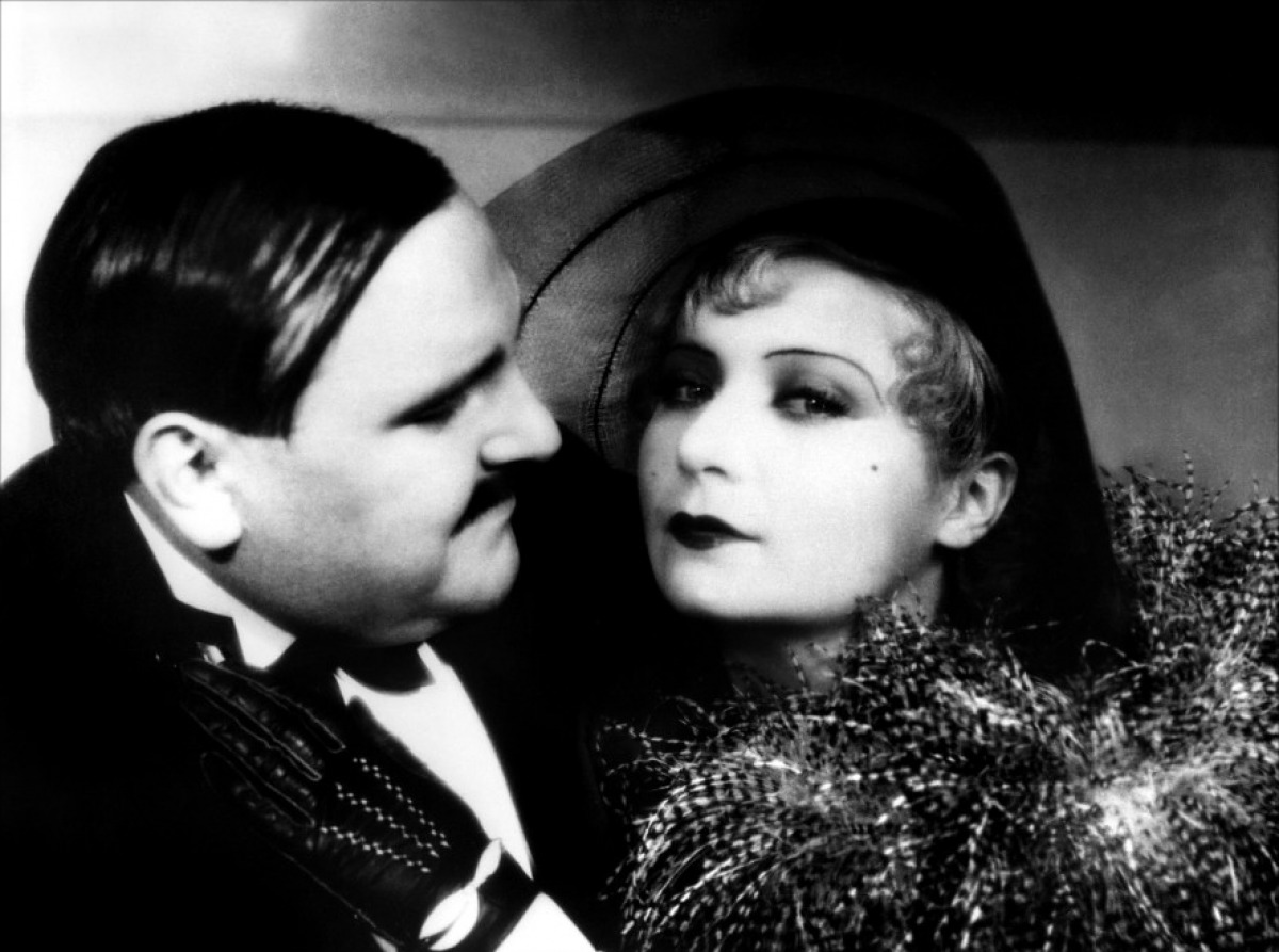 Кадры из Сука (1931)