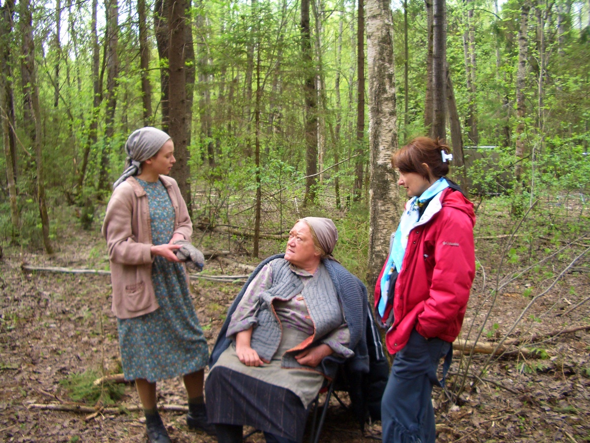 Кадры из Жена генерала (2011)