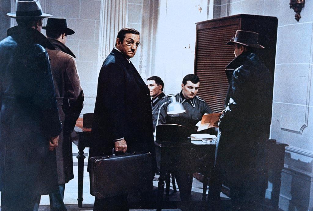 Кадры из Армия теней (1969)