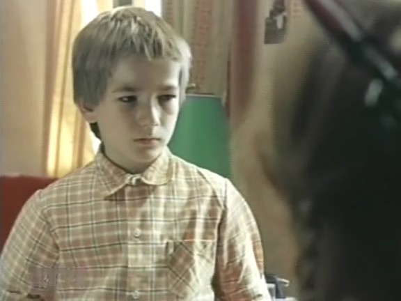 Кадры из Странные взрослые (1975)