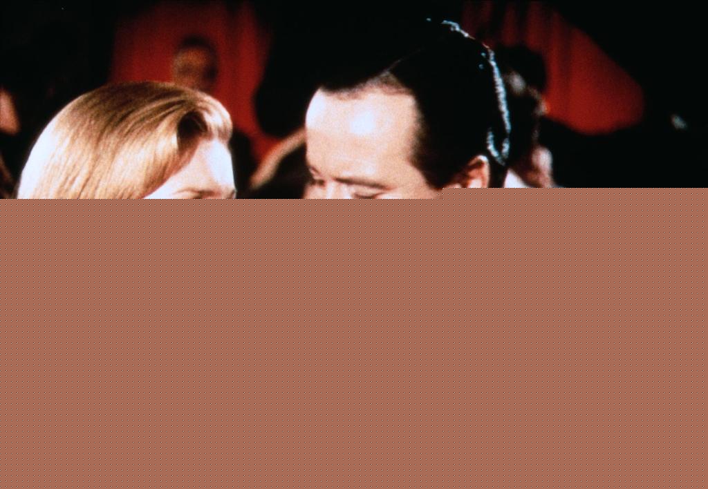 Кадры из Под деревом любви (1963)