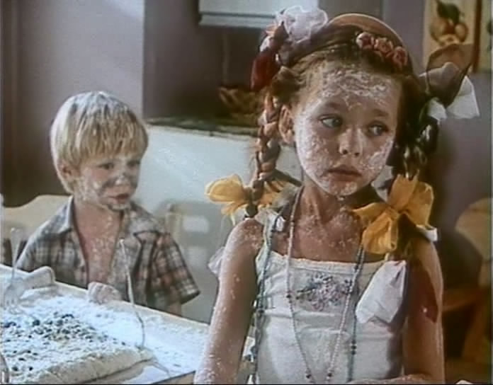 Кадры из Что у Сеньки было (1984)