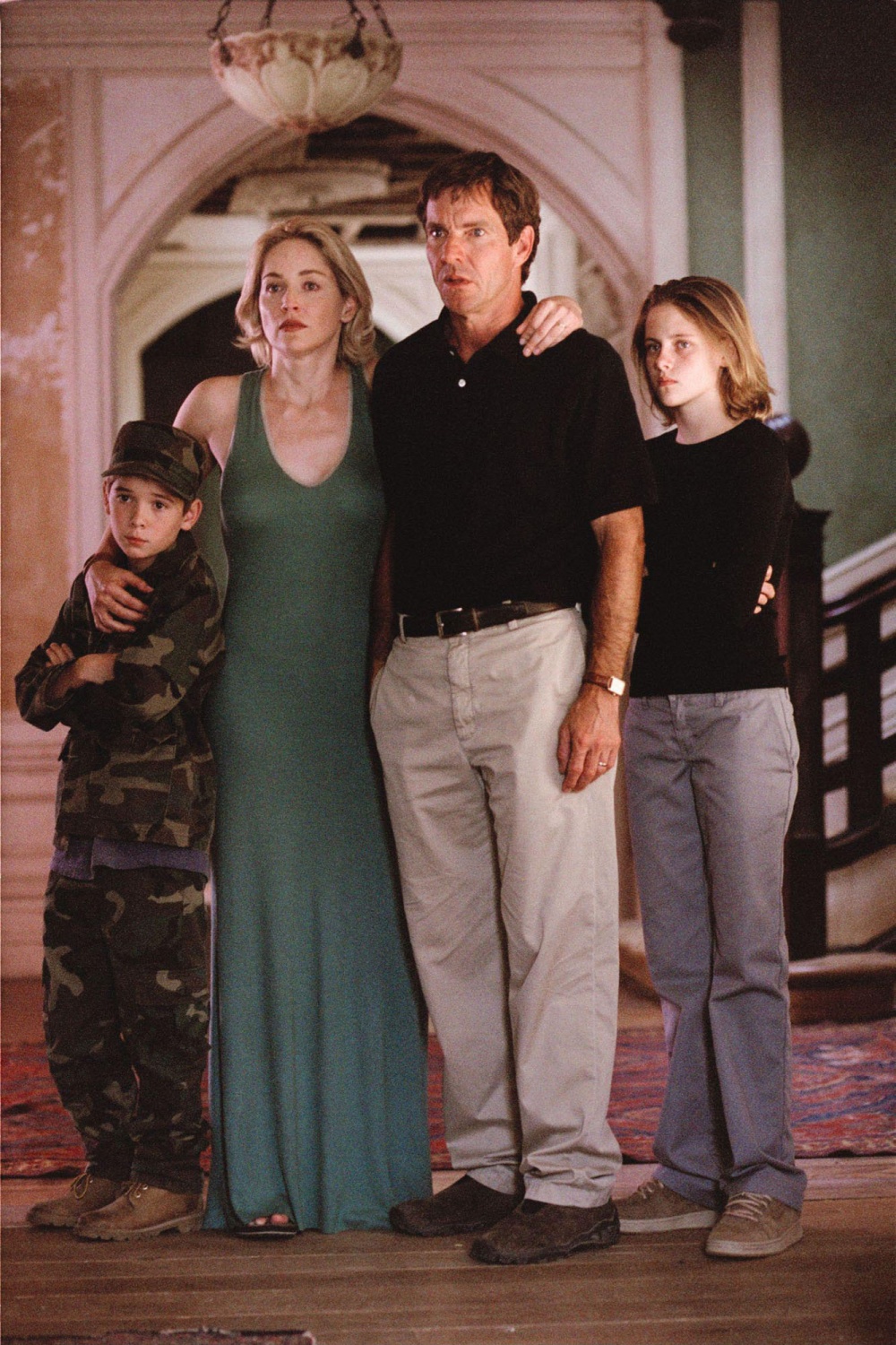 Кадры из Дьявольский особняк (2003)