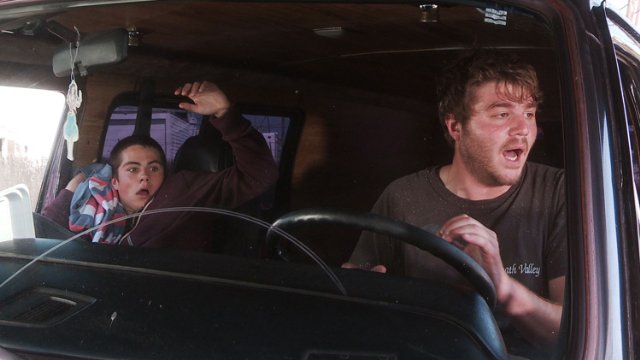 Кадры из В дороге (2011)