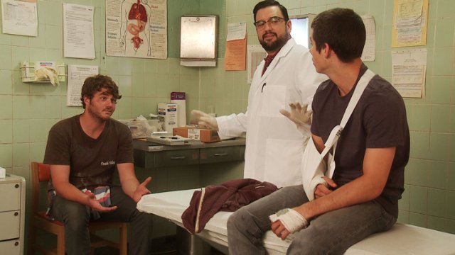 Кадры из В дороге (2011)