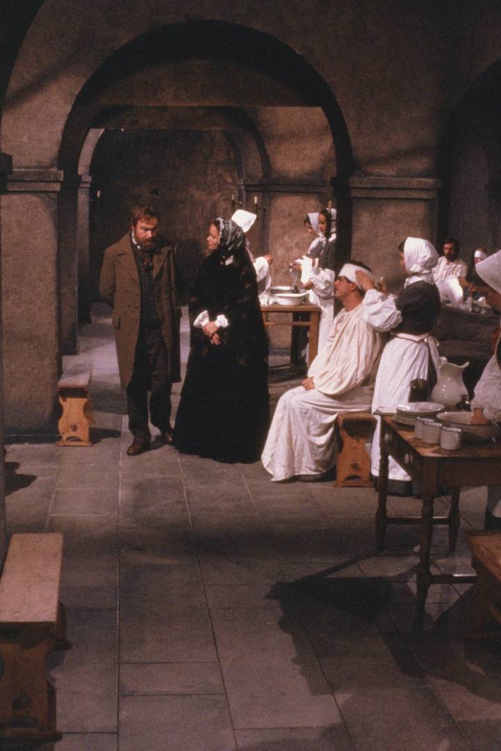 Кадры из Флоренс Найтингейл (1985)
