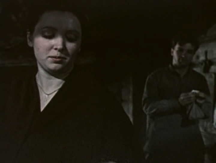 Кадры из Коммунист (1958)