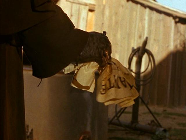 Кадры из Проклятие золотой шахты (2003)