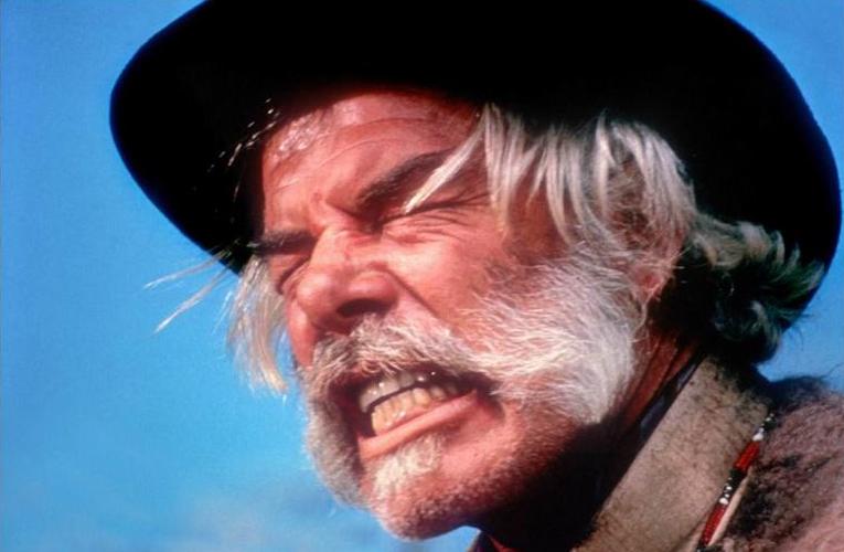 Кадры из Золото Калифорнии (1969)