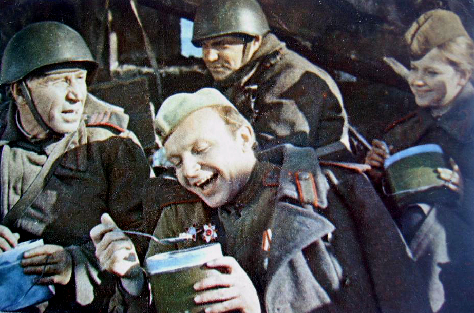 Кадры из Нежданный гость (1972)