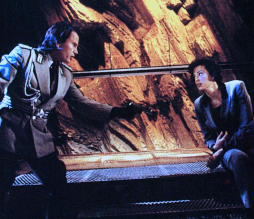Кадры из Красный скорпион 2 (1995)
