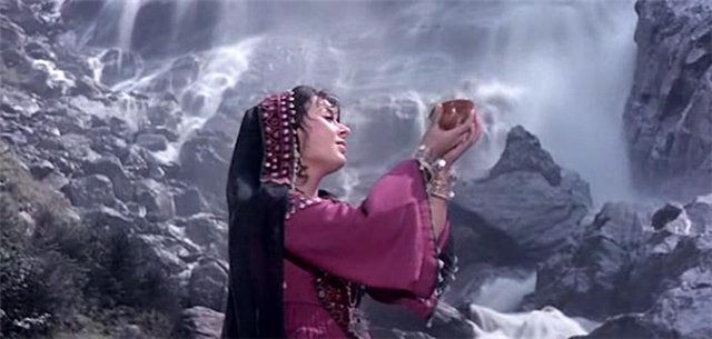 Кадры из Хенна (1991)