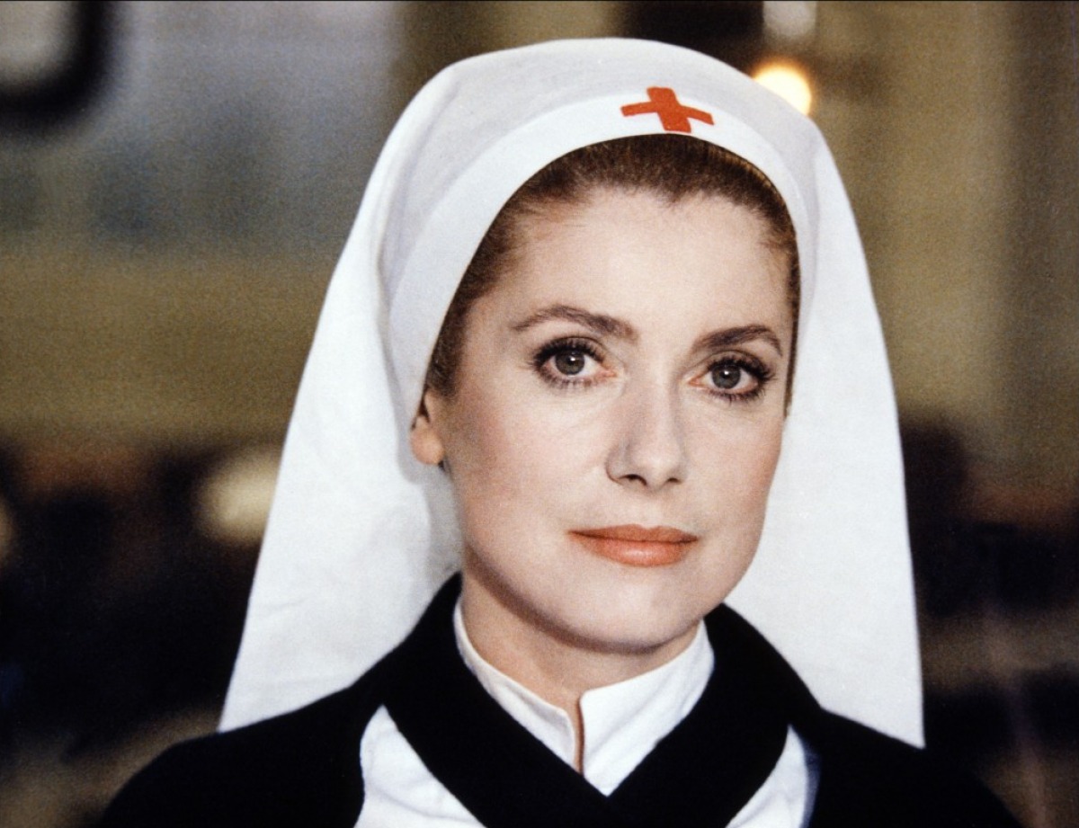 Кадры из Форт Саган (1984)
