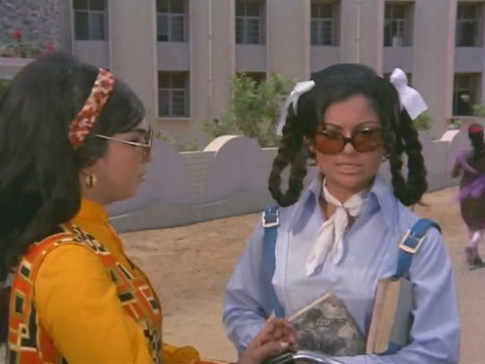 Кадры из Выше Бога (1972)