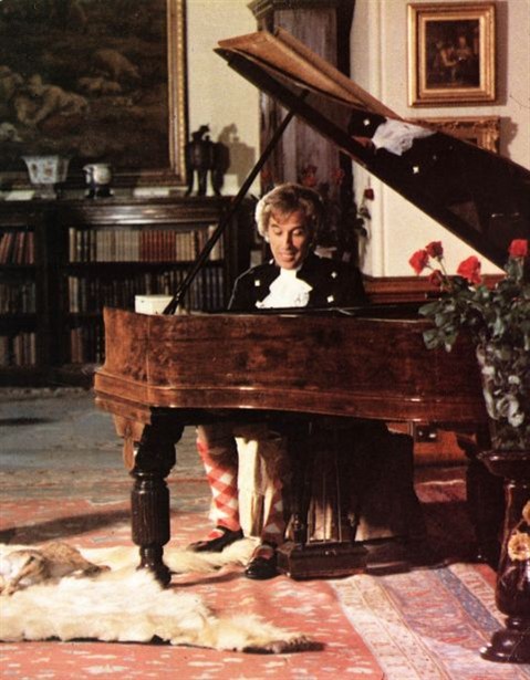Кадры из Плетеный человек (1973)