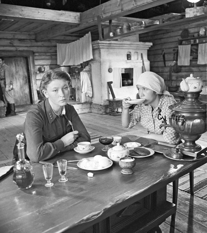 Кадры из ...А зори здесь тихие (1972)